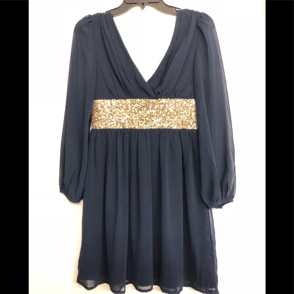 Boutique Dress with sleeves